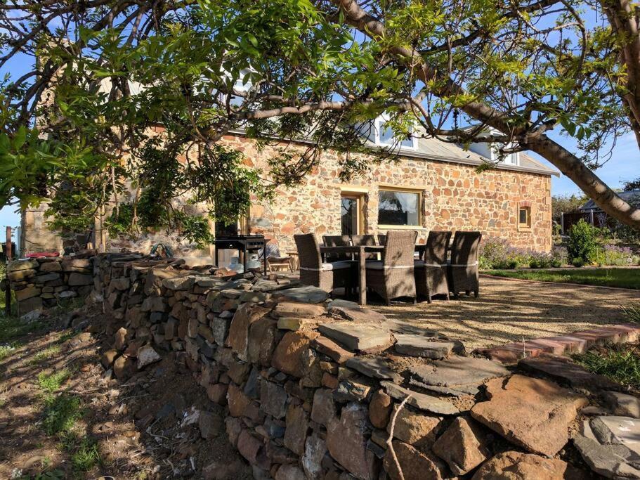 *Newly Relisted* Coach House At Lisdillon Vineyard Villa Little Swanport Екстериор снимка