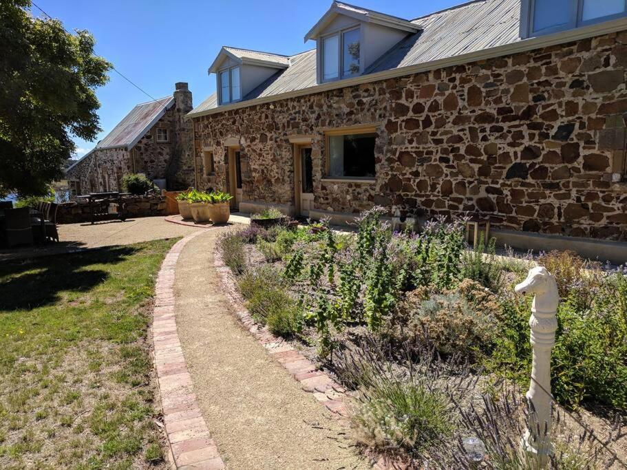 *Newly Relisted* Coach House At Lisdillon Vineyard Villa Little Swanport Екстериор снимка